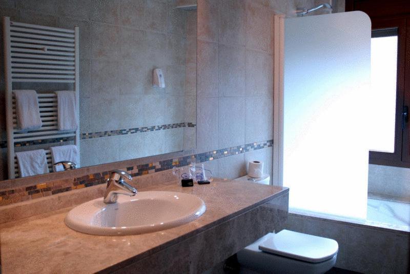 Hotel De Rei Llavorsí المظهر الخارجي الصورة
