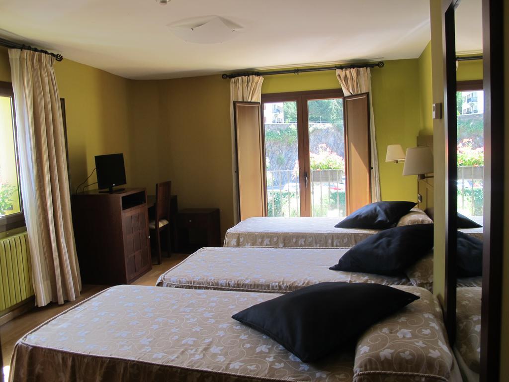 Hotel De Rei Llavorsí المظهر الخارجي الصورة
